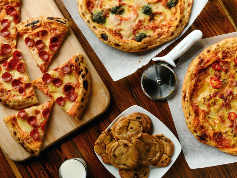 秘密:好轮披萨，一家冷冻披萨初创公司，提供在家烘焙的酸面团派