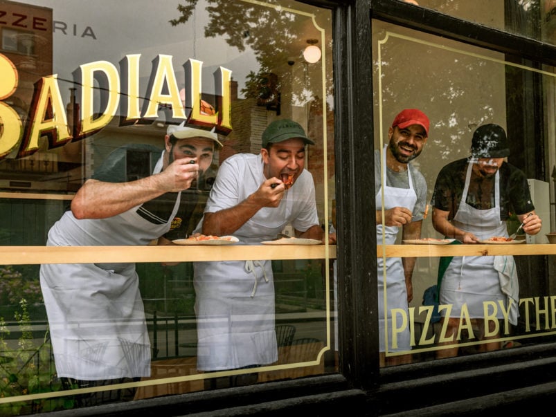 巴迪亚利披萨店(Pizzeria Badiali)的菜单上有什么呢?这是一家新开张的西端餐厅，灵感来自纽约经典的切片店